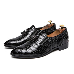 Retro British Style Men's Pointed Leather Shoes